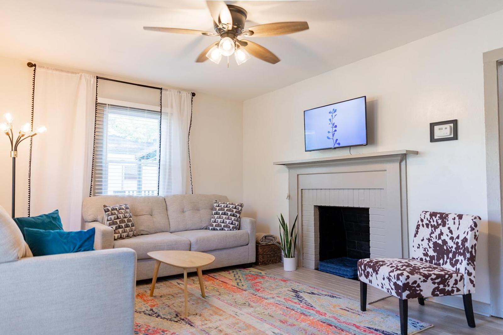 Blue Bungalow W/ Free Golf Cart 1/2 Mi From Square Covington Exteriör bild